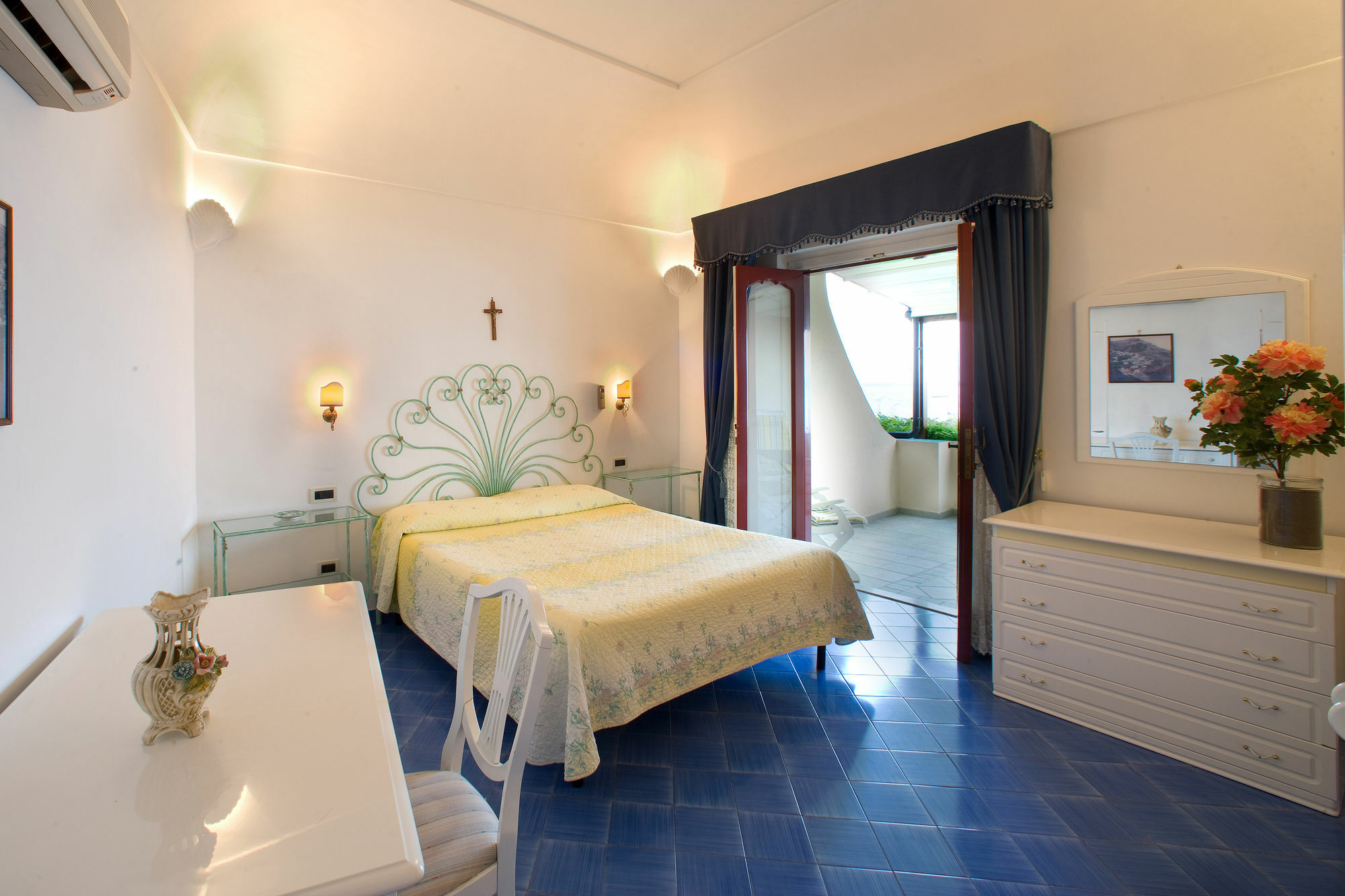 La Caravella Di Positano - Relais, Beach & Residences Εξωτερικό φωτογραφία